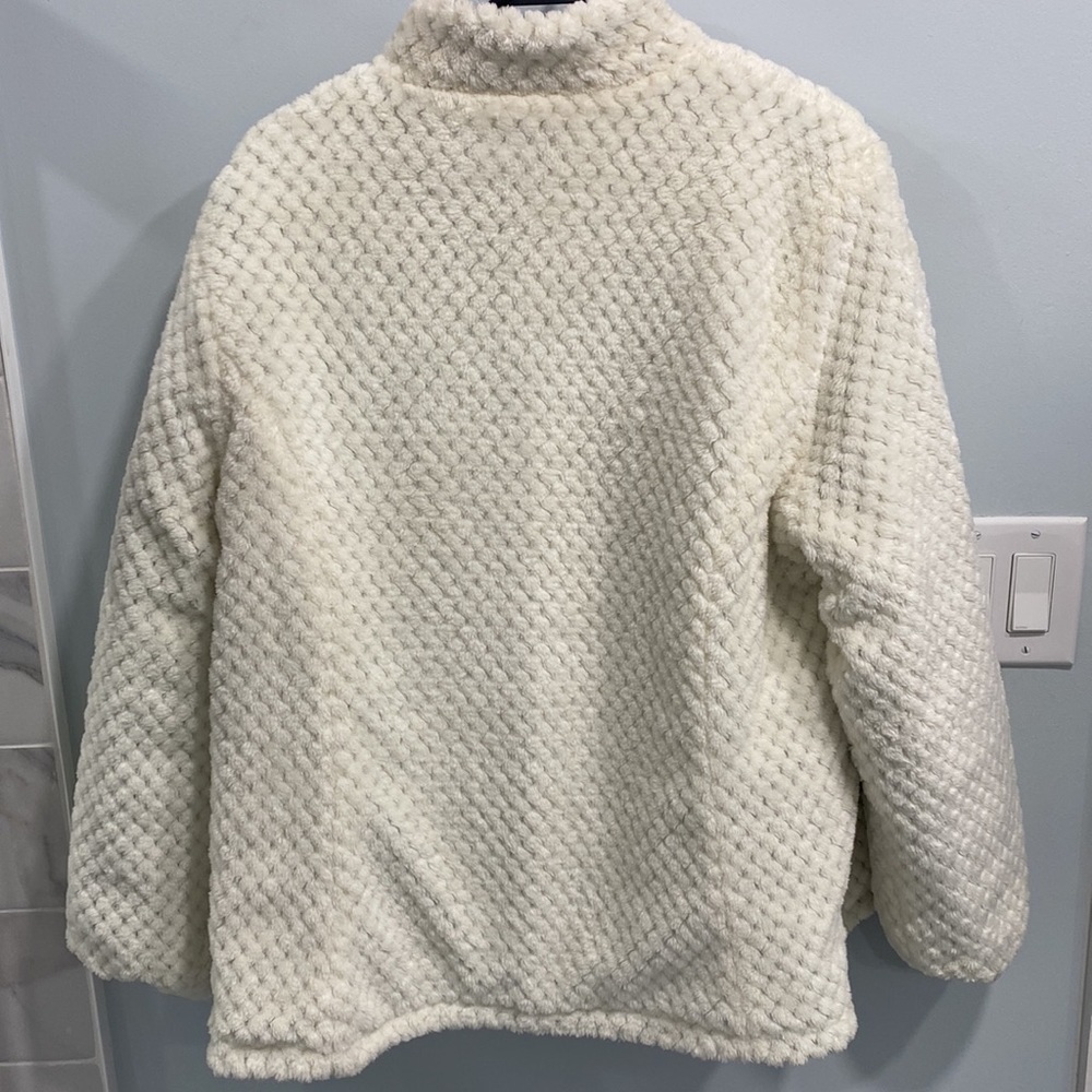 Large reversible jacket super fuzzy - Picture 7 of 8